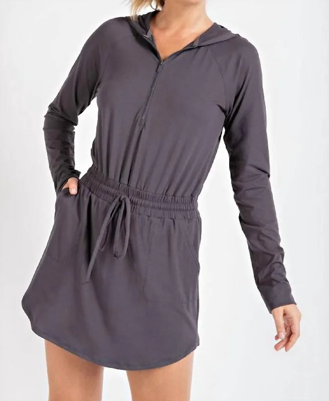 Modern One-Piece Outfits Elodi Longsleeve Romper In Gray