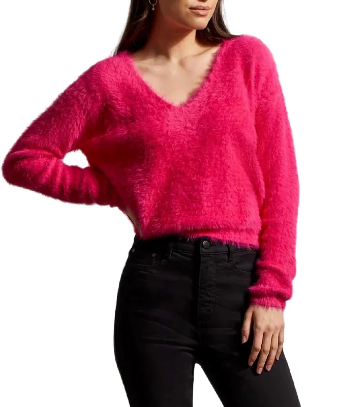 Knit Tops For Evening Wear V-Neck Sweater In Fuchsia Pink